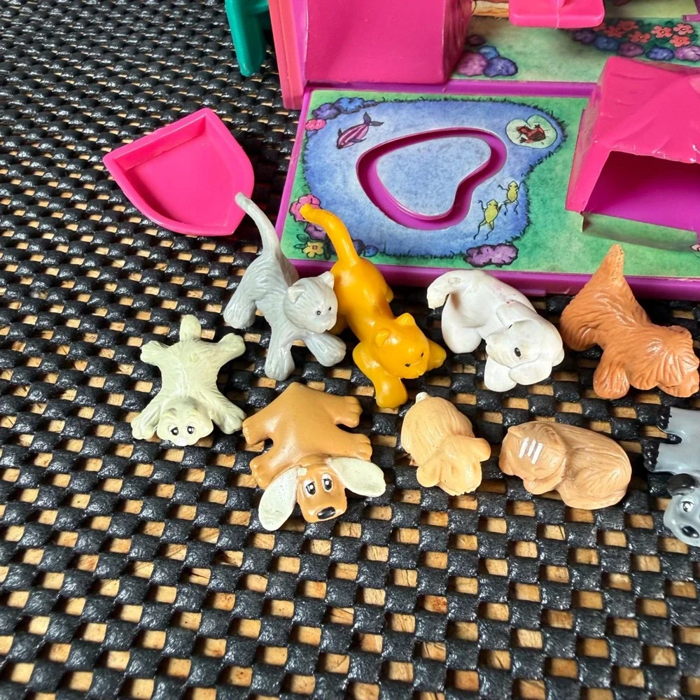 Pound Puppies vintage pound